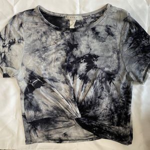 size: small color: marble grey